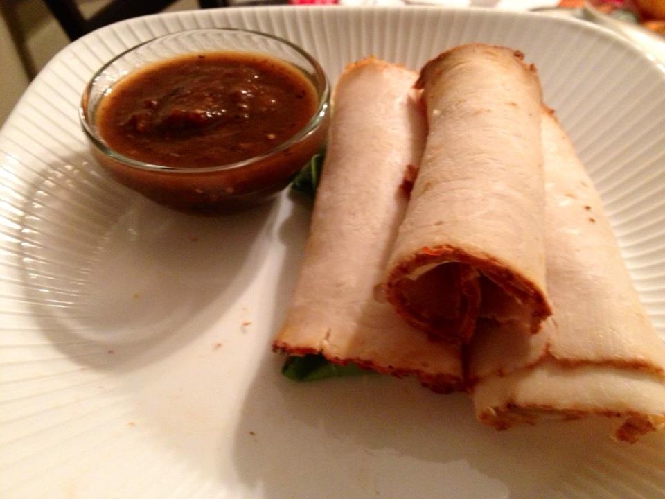 turkey guacamole roll-ups with chipotle salsa